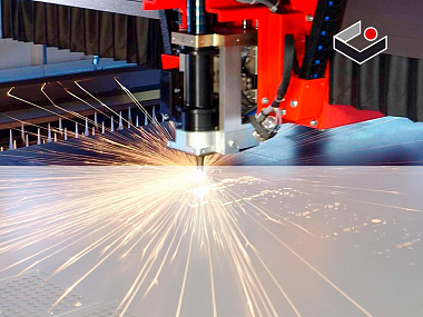 Produktion der Laserstrahlungsquellen für Metallschneiden und Bearbeitung 