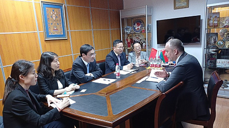 Переговоры генерального консула Андрея Андреева с делегацией провинции Цзянси