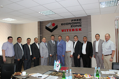 A Delegation From Namangan Region (Uzbekistan) Visits the Administration of FEZ “Vitebsk”