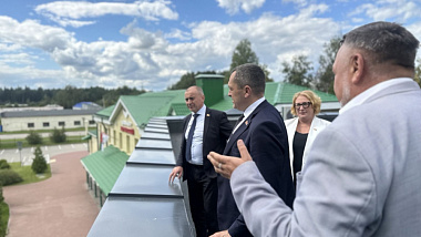 Глава области Александр Субботин и  Помощник Президента Республики Беларусь - инспектор по Витебской области Владимир Юргевич посетили СЭЗ «Витебск»